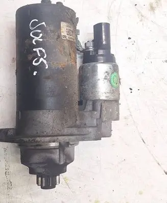 Volkswagen Golf V Starter motor