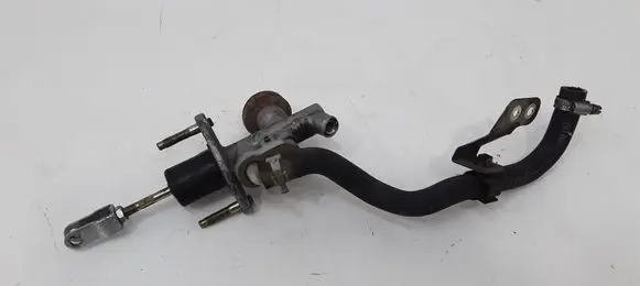Nissan Almera Tino Clutch slave cylinder 