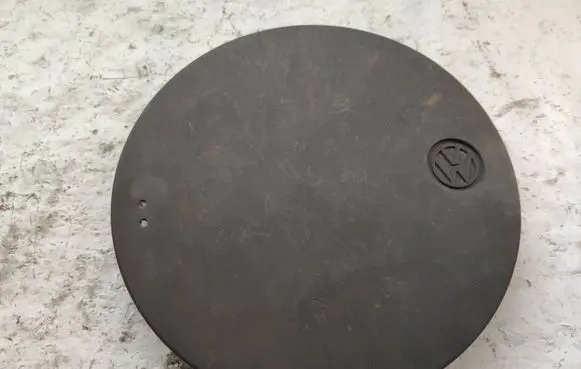 Volkswagen Transporter - Caravelle T4 Original wheel cap 701601149