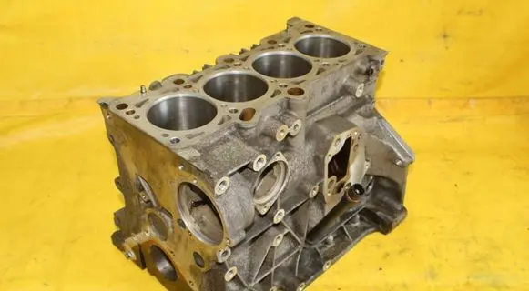 Audi A3 S3 8P Engine block 06D103023