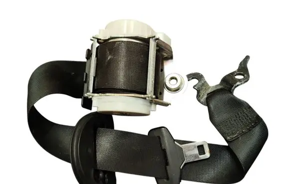 BMW 1 E81 E87 Front seatbelt 33059848 190249 9117219