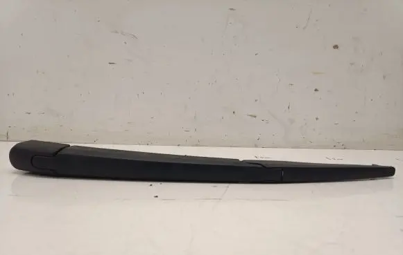 Hyundai Kona I Rear wiper blade 