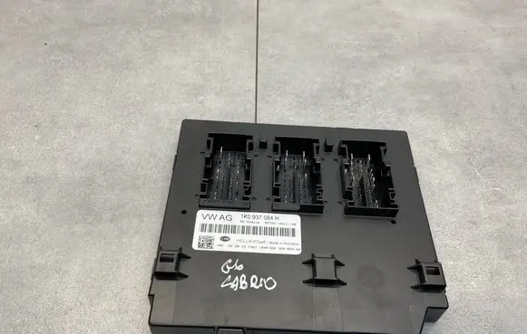 Volkswagen Golf VI Comfort/convenience module 1K0937084H