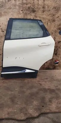 Renault Captur Rear door LAKDVD16