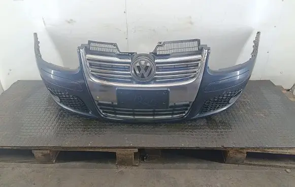 Volkswagen Jetta V Front bumper