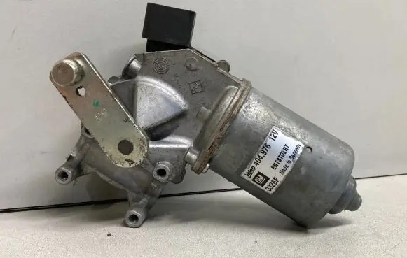 Opel Zafira B Wiper motor 404976 3326F