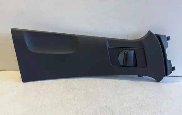 Polestar 2 (B) pillar trim (top) 31651933