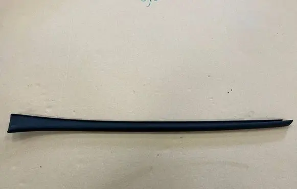 Cupra Formentor Windshield trim 5FF854327