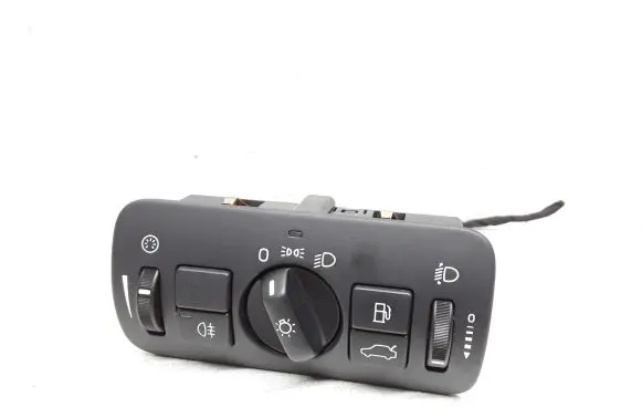 Volvo V60 Light switch 30739413