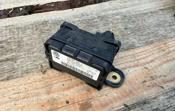 Volkswagen PASSAT B6 ESP acceleration yaw rate sensor 7H0907655A