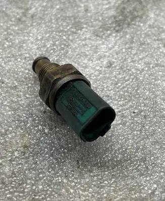 Coolant temperature sensor