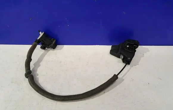 Mercedes-Benz CLS C218 X218 Tailgate/trunk/boot lock/catch/latch A2047500185