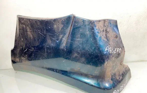 Mitsubishi Pajero Front mudguard Mr438733