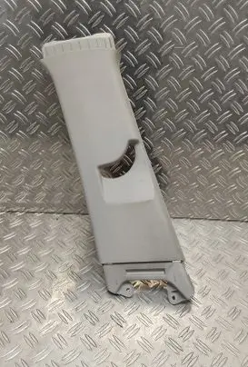 Toyota Yaris (B) pillar trim (top) 624120D180 624120D160