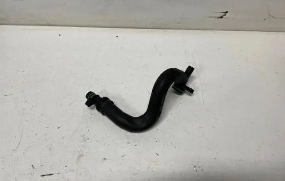 Skoda Octavia Mk3 (5E) Breather hose/pipe 04E103175