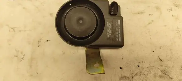 Audi A3 S3 8L Alarm system siren 8L0951605A 4B9951285A