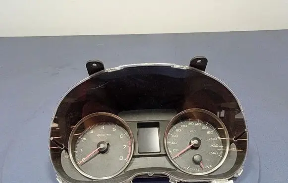 Subaru XV I Speedometer (instrument cluster) 85013FJ630