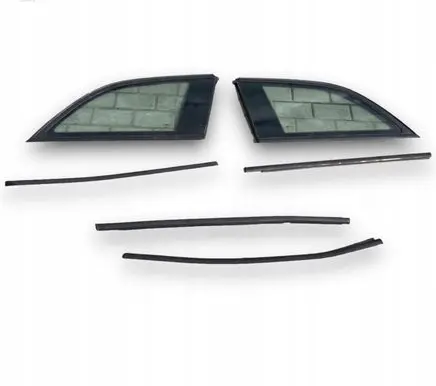 Opel Vectra C Front triangle window/glass 