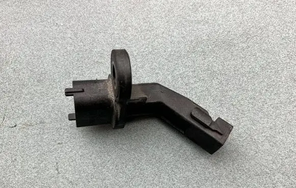 Mercedes-Benz C W205 Crankshaft position sensor A2709050600