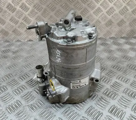 Volvo XC90 Air conditioning (A/C) compressor (pump) 32260522