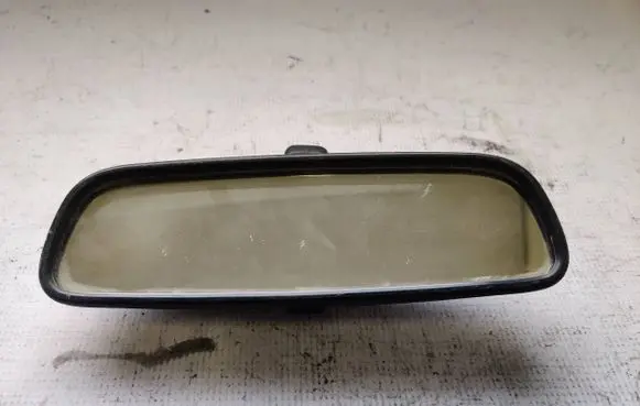 Rear view mirror (interior)