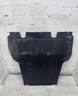 Renault Captur Engine splash shield/under tray 