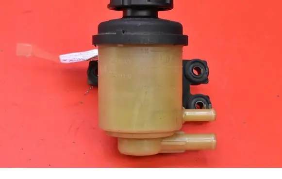 Hyundai Genesis Power steering fluid tank/reservoir 