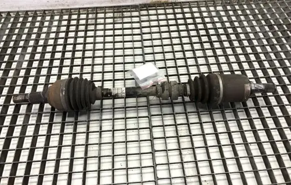 Nissan Qashqai Front driveshaft 39101JD02B