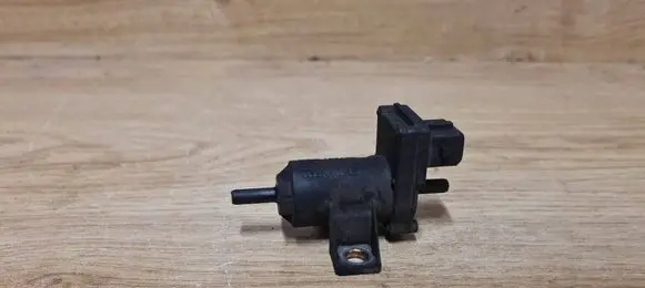 Renault Laguna II Vacuum valve 100788