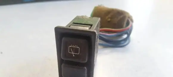 Toyota 4 Runner N60 Wiper switch 185247