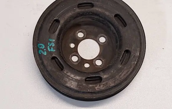 Seat Altea Crankshaft pulley 06A105243E