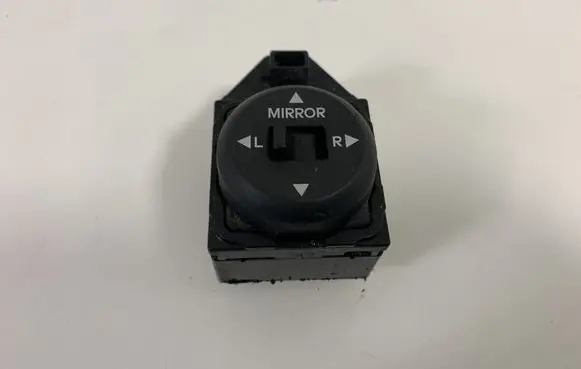 KIA Sportage Wing mirror switch