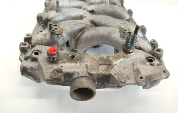 Mercedes-Benz SLC C107 Intake manifold 1171413901