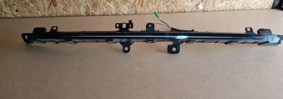 Volvo C40 Third/center stoplight 32345583
