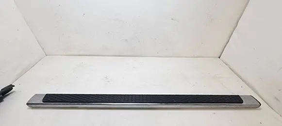 Dodge RAM Foot area side trim 68144258AC