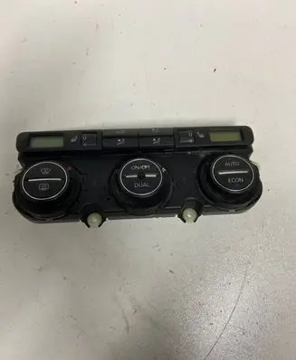 Volkswagen PASSAT B6 Climate control unit 74677532V 120906