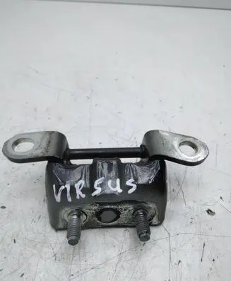 Nissan Qashqai Rear door upper hinge