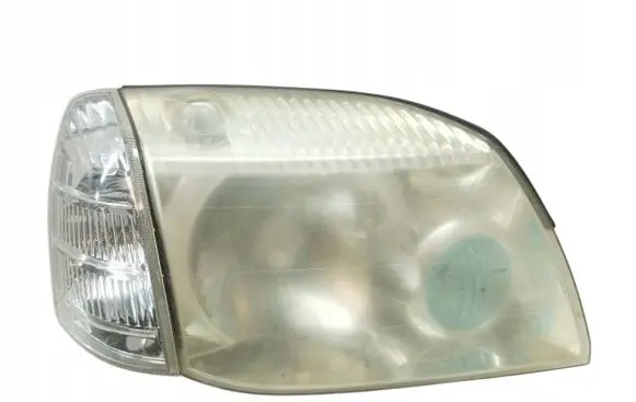 Nissan X-Trail T30 Headlight/headlamp