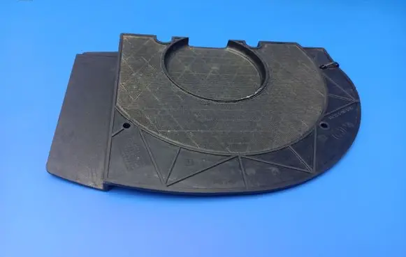 BMW 7 E65 E66 Subwoofer grill/trim 6907655 4913631811 65136907655