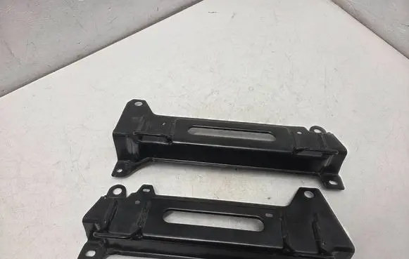 Renault Arkana ISOFIX Bracket 794810419R L5AL