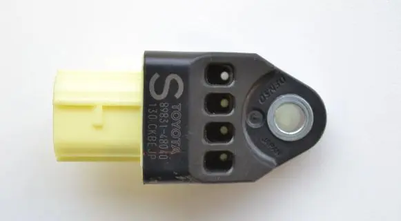 Lexus RX 330 - 350 - 400H Airbag deployment crash/impact sensor 8983148040
