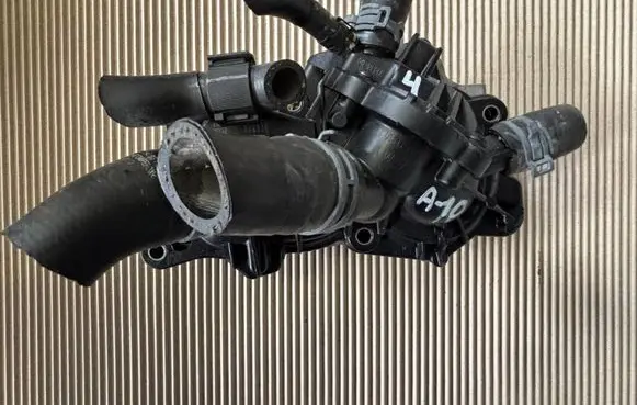 Volkswagen Golf Plus Water pump 04E121600AH 04E600AH
