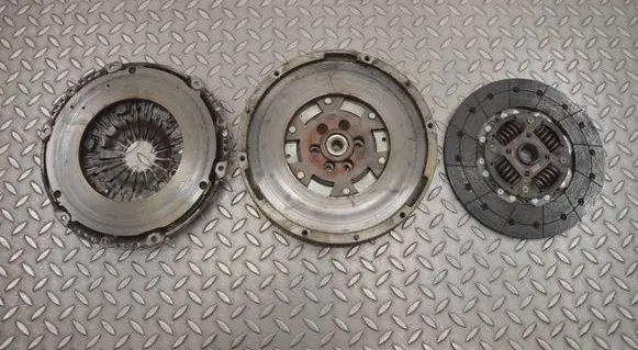 Volkswagen Crafter Clutch set kit 15064910 326009610