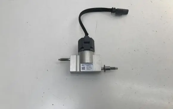 Opel Mokka B Air conditioning (A/C) expansion valve T588455