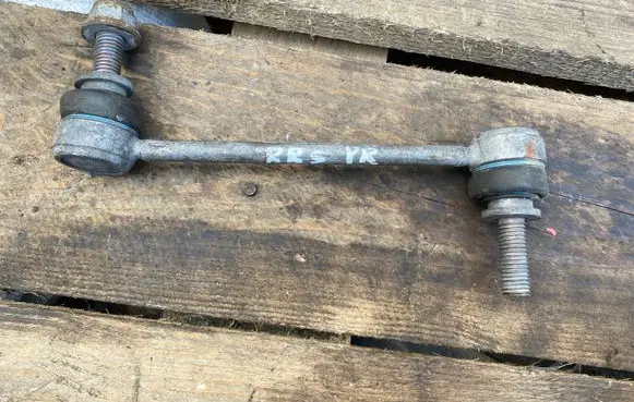 Front anti-roll bar/stabilizer link