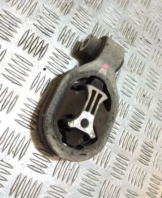 Nissan Juke I F15 Engine mount bracket A8653110