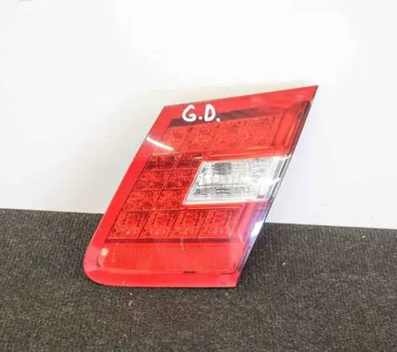 Mercedes-Benz E W212 Tailgate rear/tail lights A2129060258