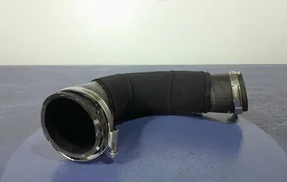 Audi Q7 4M Air intake hose/pipe 4M0145737AS