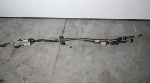 Renault Trafic III (X82) Gear shift cable linkage 115KM