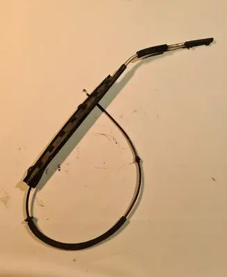 Audi Q7 4L Engine bonnet/hood lock release cable 4L1823535